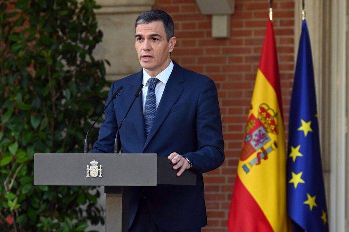 FOTOGRAFÍA. MADRID (REINO DE ESPAÑA), 28 DE MAYO DE 2024. Sánchez: "No contemplo un anticipo electoral". Caso Mujer Sánchez| PSOE: Es una chorrada y tontería absoluta. El presidente del Gobierno de coalición comunista de España, líder de la internacional socialista y secretario general del Partido Socialista Obrero Español (PSOE), Pedro Sánchez Pérez-Castejón, confirma que el Consejo de Ministros aprueba hoy el "reconocimiento del Estado de Palestina", tal y como anunció el 22 de mayo en el Congreso de los Diputados. lasvocesdelpueblo (Ñ Pueblo)