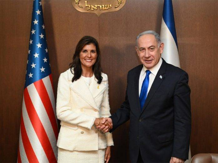 Nikki Haley, Benjamín Netanyahu, Israel, Palestina, guerra Gaza, FOTOGRAFÍA. JERUSALÉN (ISRAEL), 29 DE MAYO DE 2024. El primer ministro de Israel, Benjamín Netanyahu, alias "Bibi", se reunió hoy, miércoles 29 de mayo de 2024, con la ex embajadora de Estados Unidos ante la Organización de las Naciones Unidas (ONU) y excandidata a las primarias de la derecha estadounidense Partido Republicano de los Estados Unidos frente al ganar ex-presidente de EEUU Donald John Trump, Nimarata Nikki Randhawa (Nikki Haley), en Jerusalén. Lasvocesdelpueblo (Ñ Pueblo)