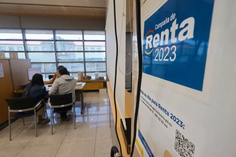 FOTOGRAFÍA. MADRID (REINO DE ESPAÑA), 28 DE JUNIO DE 2024. Campaña renta 2023 termina el 1 de julio.- DECLARACIÓN DE LA RENTA. Agencia Estatal de Administración Tributaria en Galicia, en una imagen de archivo. Efe