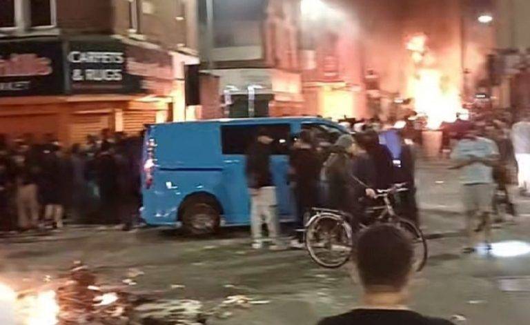 FOTOGRAFÍA. TEL AVIV (ISRAEL), 19 DE JULIO DE 2024. Un objetivo volador no tripulado (drone), de marca "Samad-3", que según ha denunciado Roni Kaplan, el portavoz de las Fuerzas de Defensa de Israel (FDI), "es de fabricación iraní" atacó hoy por la noche el corazón de Tel Aviv (Israel). Captura Videos fuentes inteligencia militar israelíes/Lasvocesdelpueblo (Ñ Pueblo) 