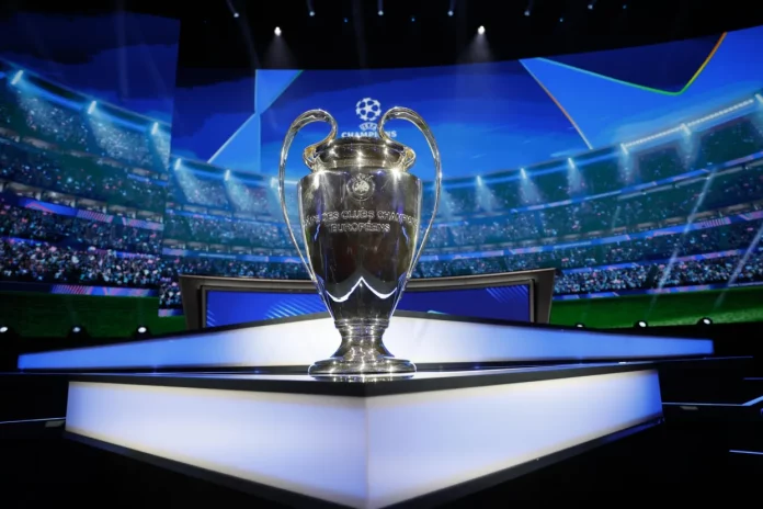 FOTOGRAFÍA. MÓNACO (FRANCIA), 29 DE AGOSTO DE 2024. Campions 2025: El Atleti se enfrentará a Salzburgo y Slovan Bratislava. Champions 2025: El Girona se enfrentará a Slovan Bratislava y Sturm Graz.- Detalle del trofeo de la liga de campeones hoy durante el sorteo de la nueva Champions 2024 y 2025. Efe