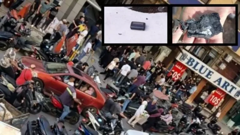 FOTOGRAFÍA. SUR DEL LÍBANO (LÍBANO), 17 DE SEPTIEMBRE DE 2024. Hezbolá registra el mayor ataque de inteligencia con radiomensajería. Dispositivos beepers —que son mensáfono​ llamados y dispositivos de telecomunicaciones que recibe mensajes cortos  también llamados "pager", "beeper", "dispositivo buscapersonas",​ "bíper", "radiobúsqueda", "radiomensajería" o "dispositivo localizador") y que además incluyen una pantalla de cristal líquido, una circuitería, una alerta vibratoria y/o sonora y botones de corto— utilizados por miembros del grupo terrorista que hace de tentáculo de la República Islámica de Irán en el Medio Oriente junto los grupos terroristas yihadistas Hamás, Yihad Islámica Palestina y los rebeldes de Yemen, Hezbollah también conocida como "Hezbolá", explotaron este martes en todo el Líbano. AJN