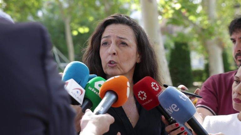 FOTOGRAFÍA. MADRID (REINO DE ESPAÑA), 17 DE SEPTIEMBRE DE 2024. La Responsable jurídica de VOX, Marta Castro Fuentes, portavoz de la acusación popular y las acusaciones populares en los Caso Begoña Gómez, la mujer del presidente de Gobierno de España y secretario general del Partido Socialista Obrero Español (PSOE), Pedro Sánchez Pérez- castejón, María Begoña Gómez Fernández (Begoña Gómez); en el caso Koldo García, asesor político español; chófer y asistente personal del político socialista José Luis Ábalos Meco, ministro de Fomento en el primer gobierno de Pedro Sánchez Pérez-Castejón (2018-2020) y de Transportes en el segundo (2020-2021), entre otros caso. Lasvocesdelpueblo (Ñ Pueblo)