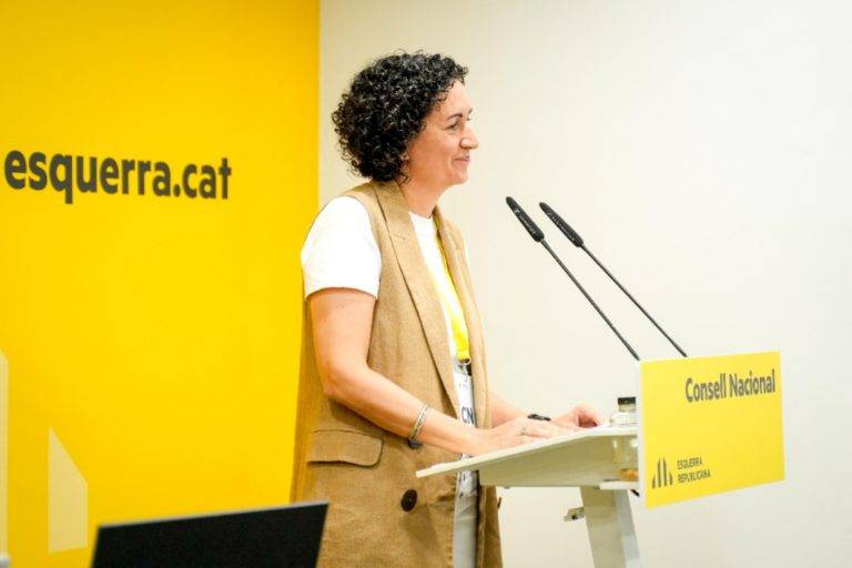 FOTOGRAFÍA. BARCELONA (REINO DE ESPAÑA), 21 DE SEPTIEMBRE DE 2024. ERC exige a Illa "avances rotundos" sobre financiación. La secretaria general de la ultraizquierda separatista Esquerra Republicana (ERC) y ex-prófuga de la Justicia española en el caso Tsunami Democrátic, Marta Rovira Vergés, interviene en el Consejo Ordinario de este partido extremista antiespañol, el último congreso de ERC antes de su cónclave de noviembre de 2024, que la formación sepa-ratas afronta muy dividida. Lasvocesdelpueblo (Ñ Pueblo)