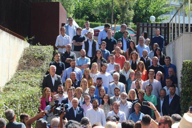 FOTOGRAFÍA. SALOU (PROVINCIA DE TARRAGONA) CATALUÑA (REINO DE ESPAÑA), 14 DE SEPTIEMBRE DE 2024. Gran demostración de fuerza de Vox en Salou en su gran acto público, "Para que Cataluña siga siendo Cataluña". En él participan la portavoz del Grupo Municipal en el Ayuntamiento de Salou y diputada provincial, Ana Belén Rodríguez Ros; el presidente del Comité Ejecutivo Provincial (CEP) de Vox y diputado número uno por la provincia al Parlament de Catalunya, Sergio Macian de Greef; el diputado número uno por Barcelona al Congreso de los Diputados, Juan José Aizcorbe Torra; y el secretario general de Vox, presidente del Grupo Parlamentario en la cámara catalana, quien fue, ha sido y continuará siendo el blanco de la antiEspaña y el socialismo azul, Ignacio Garriga Vaz de Conceiçao. Lasvocesdelpueblo (Ñ Pueblo)