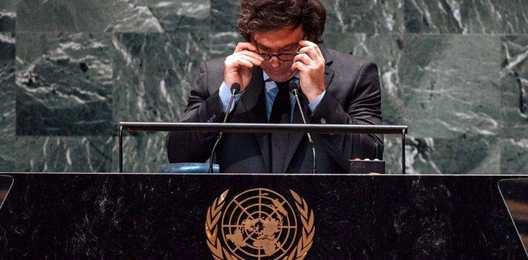 FOTOGRAFÍA. NACIONES UNIDAS (NUEVA YORK) ESTADOS UNIDOS DE AMÉRICA, 24 DE SEPTIEMBRE DE 2024. El presidente de la República de Argentina, Javier Gerardo Milei, interviene desde la Tribuna de la 79° Asamblea General de la Organización de las Naciones Unidas (ONU), un discurso muy crítico y el más duro jamás pronunciado contra esta organización que en la actualidad sirve intereses ocultos. Efe