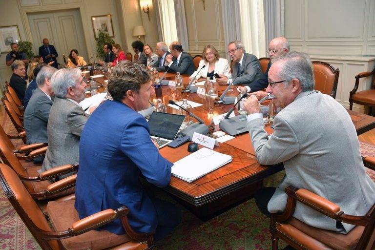 FOTOGRAFÍA. MADRID (REINO DE ESPAÑA), 03/09/2024. Ana María Ferrer e Isabel Perelló candidatas al Poder Judicial .- Reunión del Pleno del Consejo General del Poder Judicial (CGPJ) que se celebra este martes en Madrid. El Pleno del CGPJ ha acordado este martes proponer a las magistradas del Tribunal Supremo Ana María Ferrer e Isabel Perelló como nuevas candidatas con el fin de propiciar un acuerdo sobre la Presidencia del alto tribunal y del órgano de gobierno de los jueces. Efe