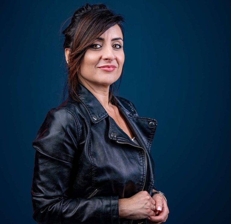 FOTOGRAFÍA. TERRASSA (BARCELONA) REINO DE ESPAÑA, 22 DE OCTUBRE DE 2024. En la imagen, la portavoz del Grupo Municipal de VOX en el Ayuntamiento de Terrassa (comarca del Vallés Occidental) provincia de Barcelona (Cataluña). Lasvocesdelpueblo (Ñ Pueblo)