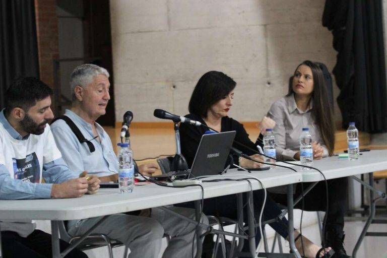 FOTOGRAFÍA. TERRASSA (BARCELONA) REINO DE ESPAÑA, 11 DE OCTUBRE DE 2024. La conferencia Hispanidad 2024 denuncia nazismo en Venezuela y dictadura en Brasil y desmiente la Leyendo Negra. Ficha del acto: Conferencia titulada "Hispanidad: Ayer Hoy y Mañana". Lugar: Centro Cívico Municipal President Marcià, Rambla Francesc Marciá, 189 (Terrassa) Barcelona. Día: Viernes, 11 de octubre de 2024. Hora: 18:30 horas. Participan: Francisco Oya, profesor de Historia en Cataluña; Vanessa Barzán, exiliada brasileña en España y licenciada en Psicología; y Jonnathan Dos Santos, opositor venezolano exiliado en España y exdirigente del partido político "Vente Venezuela" —formación política d ela líder opositora venezolana María Corina Machado Parisca—. Organiza el partido político español VOX y presente la portavoz del grupo municipal de VOX en el Ayuntamiento de Tarrasa, Alicia Tomás Martínez. Entre los asistentes, el presidente del Comité Ejecutivo Provincial de VOX en la provincia de Barcelona y portavoz del grupo Parlamentario en el Parlament autonómic de Catalunya, Joan garriga Doménech. lasvocesdelpueblo (Ñ Pueblo)