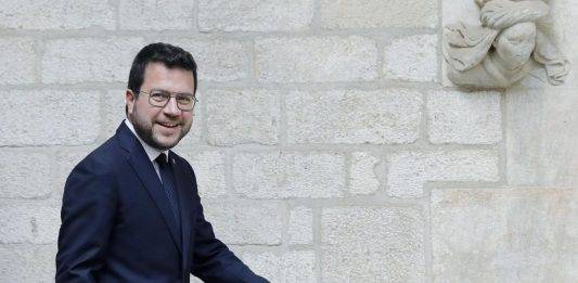 FOTOGRAFÍA. BARCELONA (REINO DE ESPAÑA), 06 DE AGOSTO DE 2024. El juez investiga si el móvil de Aragonés fue infectado sin aval judicial por el CNI.- El presidente del govern de la Generalitat de Catalunya en funciones y dirigente de la ultraizquierda separatista Esquerra Republicana de Catalunya (ERC), Pere Aragonès García. Efe