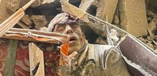 FOTOGRAFÍA. GAZA (PALESTINA), 17 DE OCTUBRE DE 2024. La inteligencia militar y los guerreros santos de Israel habrían eliminado al líder de Hamás en la Franja de Gaza, Yahya Sinwar. "Aún no estoy en condiciones de confirmarlo, pero existe la posibilidad de que Yahya Sinwar, líder supremo de Hamas, haya sido eliminado por nuestras fuerzas", ha asegurado hace pocos instantes el Roni Kaplan, Conexión Israel y Huellas del Cielo (CEO), Asesor del Ministerio de Exteriores de Israel, Partner-Aurora Israel y portavoz de las Fuerzas de Defensa de Israel (FDI) en castellano/español. las imágenes demoledoras muestras al líder supremo del Hamás aplastado por la ruina de un edificio tras una respuesta de las fuerzas de defensa de Israel. Inteligencia militar de israel/Lasvocesdelpueblo (Ñ Pueblo)