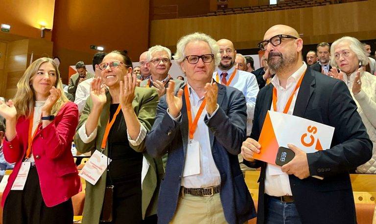 FOTOGRAFÍA. CIUDAD REAL (REINO DE ESPAÑA), 26 DE OCTUBRE DE 2024. Durante la celebración de la primera jornada de la VII Asamblea General de Ciutadans partit de la Ciutadanía Ciudadanos (Cs), donde se votan los nuevos estatutos y la estrategia programática del partido, Jordi Cañas Pérez, ha realizado su último discurso como portavoz político de la formación apelando a la unión para "evitar regresar al bipartidismo de peleas, hipocresía y de pensar más en ellos que en todos". Lasvocesdelpueblo (Ñ Pueblo)