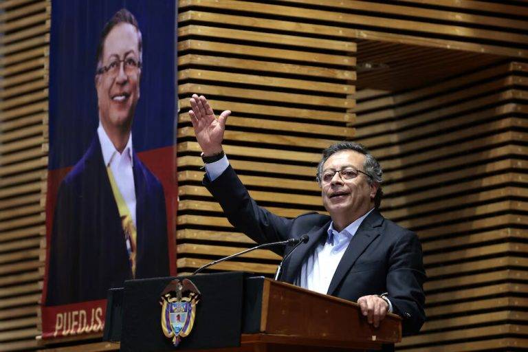 FOTOGRAFÍA. BOGOTÁ (COLOMBIA), 30 DE SEPTIEMBRE DE 2024. En la imagen el presidente de Colombia desde el 7 de agosto de 2022, Gustavo Francisco Petro Urrego (Gustavo Petro), durante unas declaraciones. Efe