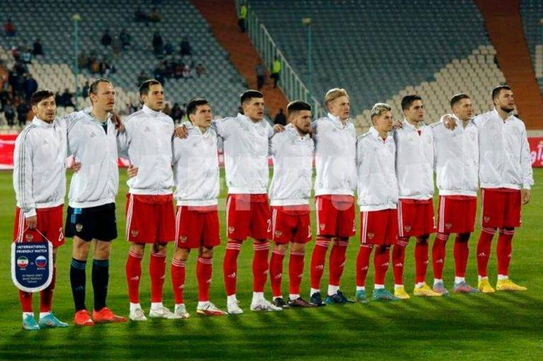 FOTOGRAFÍA. TEHERÁN (REPÚBLICA ISLÁMICA DE IRÁN), 23 DE MARZO DE 2023. La selección rusa de fútbol en un amistoso en el Azadi stadium de Teherán, en marzo de 2023. Efe