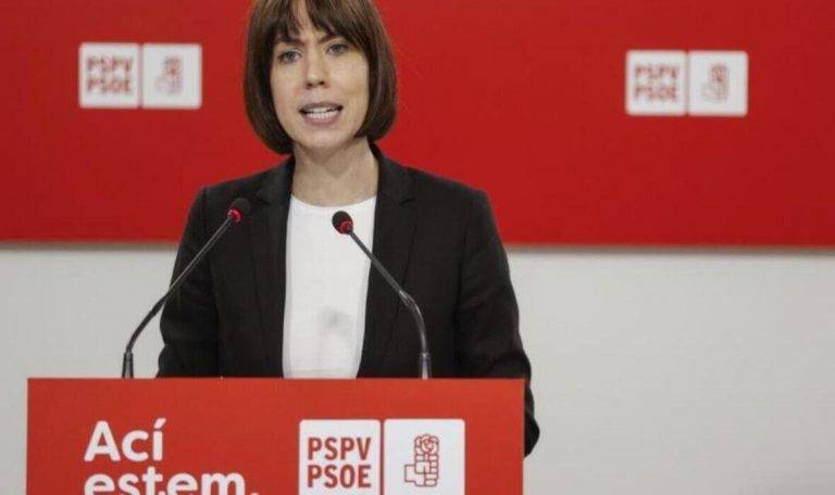 FOTOGRAFÍA. VALENCIA (COMUNIDAD VALENCIANA) REINO DE ESPAÑA, 16 DE NOVIEMBRE DE 2024. La secretaria general del PSPV-PSOE y ministra de Ciencia, Innovación y Universidades del Gobierno de España, Diana Morant Ripoll durante una comparecencia institucional en la sede del partido en València, este viernes, tras finalizar la comparecencia de Carlos Mazón Guixot (PP) sobre la gestión de la dana en el pleno de Les Corts Valencianes para rendir cuentas de lo que hizo el 29 de octubre y la remodelación de la estructura de su gobierno para adaptarla a la reconstrucción. Efe