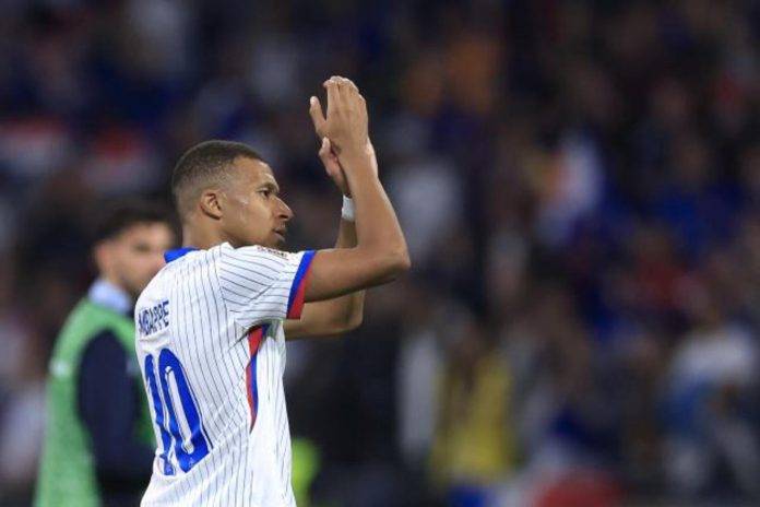 La imagen de Mbappé en Francia no ha hecho más que deteriorarse FOTOGRAFÍA. PARÍS (FRANCIA), 09 DE SEPTIEMBRE DE 2024. El francés Kylian Mbappe en un partido con su selección. Efe
