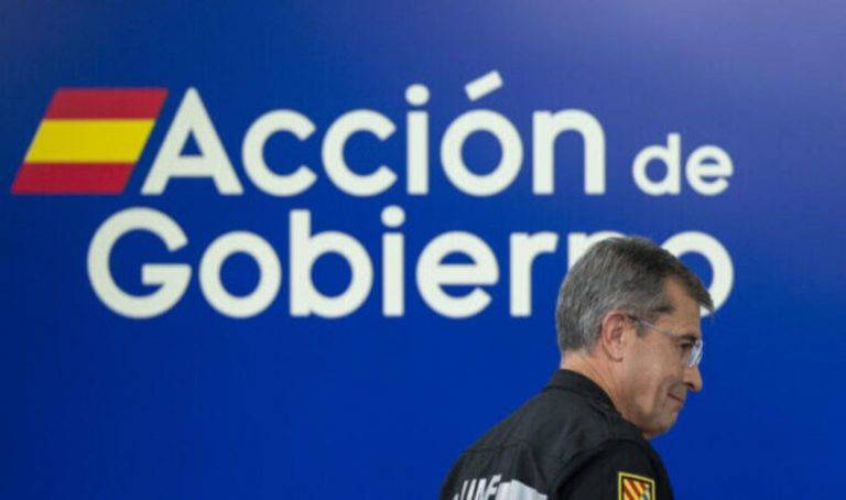 FOTOGRAFÍA. MADRID (REINO DE ESPAÑA), 04 DE NOVIEMBRE DE 2024. El general jefe de la UME, Javier Marcos, ofrece una rueda de prensa para informar de lo abordado en la séptima reunión del Comité de crisis para el seguimiento de los efectos de la DANA, este lunes en Madrid. Efe