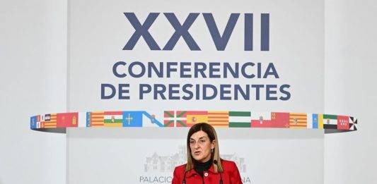 FOTOGRAFÍA. SANTANDER (CANTABRIA) REINO DE ESPAÑA, 13 DE DICIEMBRE DE 2024. La presidente del Gobierno autonómico de Cantabria, María José Sáenz de Buruaga, durante la XXVII Conferencia de Presidentes, que se celebra este viernes en Palacio de la Magdalena de Santander. Efe