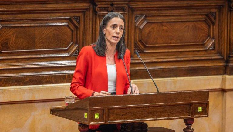 FOTOGRAFÍA. BARCELONA (REINO DE ESPAÑA), 12 DE DICIEMBRE DE 2024. La diputada por Barcelona del Grupo Parlamentario de VOX, Mónica Lora Cisquer, ha sido la encargada de defender la propuesta con medidas para combatir el invierno demográfico y fomentar políticas de apoyo a la familia y la natalidad. Lasvocesdelpueblo (Ñ Pueblo)