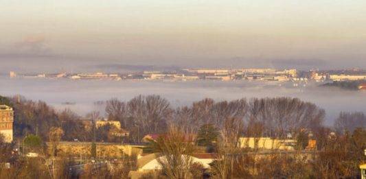 FOTOGRAFÍA. TERUEL (ARAGÓN) REINO DE ESPAÑA, 10 01 2025. Bancos de niebla en Teruel (Comunidad Autónoma de Aragón) a primera hora de la mañana de este viernes de enero. Efe