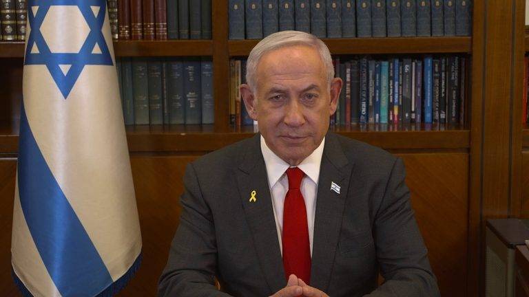 FOTOGRAFÍA. JERUSALÉN (ISRAEL), 18 D EENERRO DE 2025. El primer ministro de Israel Bibi (Benjamín Netanyahu), ha sido registrado este sábado durante una declaración institucional dirigida a la Nación judía sobre la tregua con Hamas ISIS acordada en Doha (Catar) con intercambio de 33 secuestrados vivos o muertos por 934 presos terroristas islamofascistas antisemitas en cárceles de la Tierra Santa. Gabinet Primer Ministro/Lasvocesdelpueblo (Ñ Pueblo)