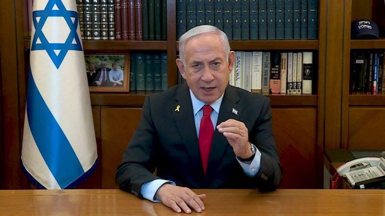FOTOGRAFÍA. JERUSALÉN (ISRAEL), 11 DE FEBRERO DE 2025 . El primer ministro BIbi (Benjamin Netanyahu, ha sido registrado este martes durante una declaración institucional sobre la rotura del acuerdo de trgua de Doha (Catar) por parte de los grupos terroristas islamofascistas y antisemitas gazatíes, Hamas ISIS e Yihad Islámica palestina. Israel reanudará la guerra hasta la derrota final de sus enemigos en Gaza, ha advertido, siempre que a las 12:00 horas del mediodía del próximo sábado 15 de febrero los 73 rehenes restantes no estén ya en suelo soberano de Israel. Lasvocesdelpueblo (Ñ pueblo)
