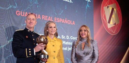 FOTOGRAFÍA. MADRID (REINO DE ESPAÑA), 28 DE FEBRERO DE 2025. Su Alteza Real, la Infanta doña Elena de Borbón y Grecia, y la presidente de la Fundación Zaballos, Emilia Zaballos protagonizan la V Edición Premios Fundación Zaballos; una gala, retransmitido en directo (streaming), ha reunido a "más de 350 personas" en la tarde y noche de este viernes en el Hotel InterContinental Madrid —a ellos sumar los cientos de personas desde todas las partes del mundo por streaming—, para disfrutar de una "velada mágica e inolvidable, con numerosos reconocimientos y agradecimientos". Los premiados han sido: Don Pedro Piqueras, Excmo. Sr. Don José Luis Bonet, Doña Annika Coll Eriksson, Doña Isabel Gemio, Doña Nada AlAhdal, Ilmo. Sr. Don Coronel del Ejército de Tierra, Pablo Mateo y Álvarez de Toledo coronel jefe de la Guardia Real, Excmo. Sr. Don Francisco de la Torre, Excmo. Sr. Don Manuel Marchena. Lasvocesdelpueblo (Ñ Pueblo)