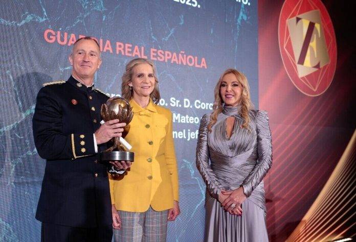 V Edición de los Premios Zaballos con la Infanta Elena y la presidente de la Fundación Zaballos Emilia Zaballos (1) FOTOGRAFÍA. MADRID (REINO DE ESPAÑA), 28 DE FEBRERO DE 2025. Su Alteza Real, la Infanta doña Elena de Borbón y Grecia, y la presidente de la Fundación Zaballos, Emilia Zaballos protagonizan la V Edición Premios Fundación Zaballos; una gala, retransmitido en directo (streaming), ha reunido a "más de 350 personas" en la tarde y noche de este viernes en el Hotel InterContinental Madrid —a ellos sumar los cientos de personas desde todas las partes del mundo por streaming—, para disfrutar de una "velada mágica e inolvidable, con numerosos reconocimientos y agradecimientos". Los premiados han sido: Don Pedro Piqueras, Excmo. Sr. Don José Luis Bonet, Doña Annika Coll Eriksson, Doña Isabel Gemio, Doña Nada AlAhdal, Ilmo. Sr. Don Coronel del Ejército de Tierra, Pablo Mateo y Álvarez de Toledo coronel jefe de la Guardia Real, Excmo. Sr. Don Francisco de la Torre, Excmo. Sr. Don Manuel Marchena. Lasvocesdelpueblo (Ñ Pueblo)