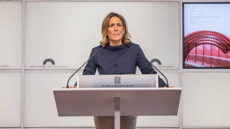 Fuster denuncia que se use el dinero para seguir imponiendo y blanqueando el islam en Cataluña 