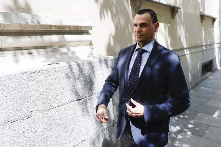 FOTOGRAFÍA. MADRID (REINO DE ESPAÑA), 21 DE MARZO DE 2025. En la imagen, el imputado por corrupción contra la Agencia Tributaria (Hacienda), Alberto González Amador, marido de la presidente del Gobierno de la Comunidad de Madrid y del Partido Popular (PP) de Madrid, Isabel Natividad Díaz Ayuso. Dos inspectores de Hacienda ratifican que el marido de Ayuso pudo cometer fraude fiscal. Efe