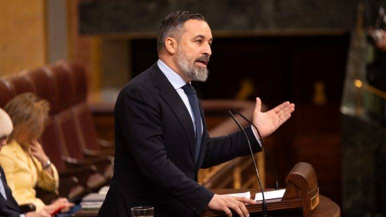 FOTOGRAFÍA. MADRID (REINO DE ESPAÑA), 26 DE MARZO DE 2025. El presidente de VOX, Santiago Abascal Conde, ha aprovechado este miércoles su turno de intervención en la comparecencia del presidente del Gobierno socialista y WOKE, Pedro Sánchez Pérez-Castejón, para denunciar las alianzas que están detrás de la debilidad europea. Lasvocesdelpueblo (Ñ Pueblo)