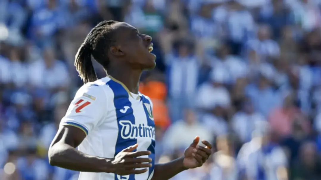 FOTOGRAFÍA. LEGANÉS (COMUNIDAD DE MADRID) REINO DE ESPAÑA, 24 DE MAYO DE 2025. El delantero del Leganés Yan Diomande, durante el partido de LaLiga de fútbol que CD Leganés y Real Valladolid disputan este sábado en el estadio de Butarque. Efe