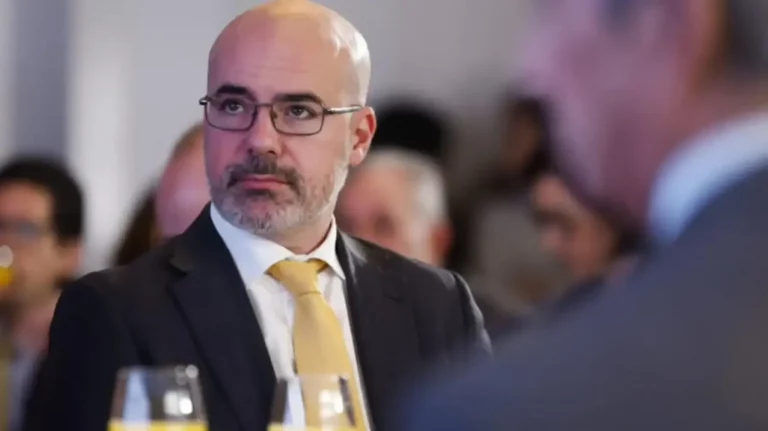 FOTOGRAFÍA. MADRID (REINO DE ESPAÑA), 03 DE FEBRERO DE 2025. En la imagen, Francisco Martín Aguirre, el actual delegado del Gobierno de Madrid desde el 28 de marzo de 2023, Secretario General de la Presidencia del Gobierno de España desde el 20 de julio de 2021 hasta el 28 de marzo de 2023, militante del PSOE [afiliado en Madrid] en la Agrupación de Arganzuela, y desde noviembre de 2021 es Secretario de Estrategia y Acción Electoral de la Comisión Ejecutiva Regional del PSOE de Madrid. Efe