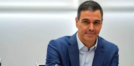 FOTOGRAFÍA. MADRID (REINO DE ESPAÑA), 05 DE FEBRERO DE 2024. El presidente del Gobierno, Pedro Sánchez Pérez-Castejón, durante la reunión de la Comisión Ejecutiva Federal este lunes en Madrid. Sánchez está convencido de que se aprobará la ley de amnistía y negociará para ello con Junts per Catalunya, y aunque no prevé cambiar el texto rechazado por el pleno del Congreso no descarta una modificación de la ley de Enjuiciamiento Criminal, en lo que se refiere a los plazos de instrucción. Sánchez se ha referido a la negociación que se abre ahora en la comisión de Justicia del Congreso para intentar sacar adelante la ley en una entrevista en La Sexta en la que ha calificado de inviable un referéndum de autodeterminación en Cataluña. Efe