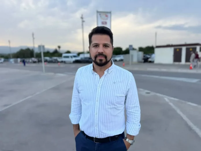 Javier Ramírez Gutierrez, ExpoEbre - VOX lanza un mensaje esperanzador a los jóvenes que escapan de la WOKE y Agenda 2030 en las Tierras del Ebro FOTOGRAFÍA. TOROTOSA (TARRAGONA) REINO DE ESPAÑA, 03 DE MAYO DE 2025. El diputado número dos del Grupo Parlamentario de VOX por Tarragona al Parlamento de Cataluña, Javier Ramírez Gutiérrez, ha sido registrado este sábado ante de participa en la feria ExpoEbre 2025 de Tortosa (Tarragona). Lasvocesdelpueblo (Ñ Pueblo)