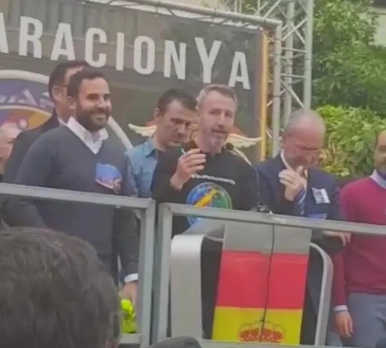 FOTOGRAFÍA. MÁLAGA (ANADALUCÍA) REINO DE ESPAÑA, AÑO 2018. La secretaría provincial de Asociación Justicial Salarial Policial (JUSAPOL) en Málaga moviliza por la equiparación Salarial entre las Fuerzas y Cuerpos de Seguridad del Estado (policías nacionales y guardias civiles) con sus compañeros de las Policías Autonómicas y locales de todo el territorio nacional. Captura vídeo/Lasvocesdelpueblo (Ñ Pueblo)