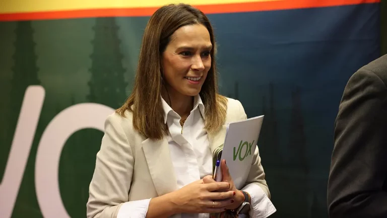 FOTOGRAFÍA. BURGOS (CASTILLA Y LEÓN) REINO DE ESPAÑA, 09 DE MAYO DE 025. La portavoz nacional de Familia y Asuntos Locales de VOX y directora del Grupo de Respuesta Nacional (GRN) de Familia de VOX, Ainhoa García Flórez, participa este viernes en la segunda Reunión del GRN en Burgos, en la Comunidad Autónoma de Castilla y León. Lasvocesdelpueblo (Ñ Pueblo)