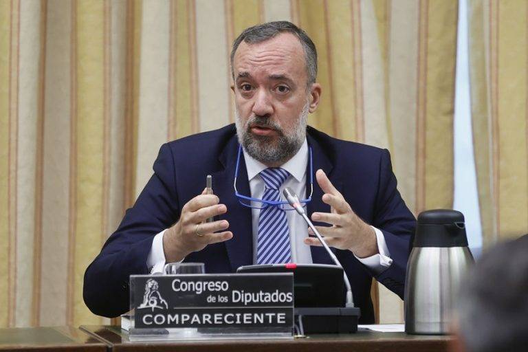 FOTOGRAFÍA. MADRID (REINO DE ESPAÑA), 15 DE OCTUBRE DE 2024. El ex secretario de Estado de Seguridad Francisco Martínez ha dicho este martes que su cargo le ha salido «muy caro», ha confiado en que acabe todo y ha negado que durante su mandato existiera una trama policial para perseguir el independentismo catalán. «No existió nada de eso, el propio concepto de trama parapolicial, y por ser respetuoso con las fuerzas de seguridad, no se corresponde ni mucho menos con la realidad», ha enfatizado Martínez en su comparecencia en la Comisión del Congreso que investiga una supuesta trama policial para atacar al independentismo catalán durante el Gobierno de Mariano Rajoy. Efe