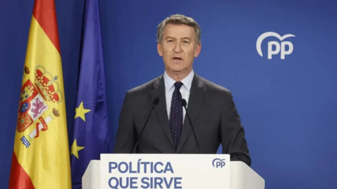 líder del PP, Alberto Núñez Feijóo, Feijoo, PP, Partido Popular (2) FOTOGRAFÍA. MADRID (REINO DE ESPAÑA), 29 DE MAYO DE 2025. El líder del PP, Alberto Núñez Feijóo durante una rueda de prensa celebrada este jueves en la sede del partido de la calle Génova 13 en Madrid. Efe