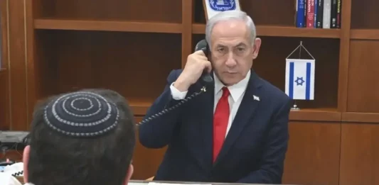 FOTOGRAFÍA, JERUSALÉN (ISAREL), 24 DE JUNIO DE 2025. Imagen del primer ministro de israel, benjamín Netanyahu (Bibi), hablando por teléfono con el presidente de los Estados Unidos de América, Donald John Trump, este domingo, 22 de junio de 2025 sobres las campañas de ambos países contra las instalaciones nucleares de los Ayatolas ISIS en la República islámica de Irán,  Operación León Ascendente (Am Kalavi) de Israel y Operación Martillo de Medianoche (Operation Midnight Hammer) de USA. Lasvocesdelpueblo (Ñ Pueblo)