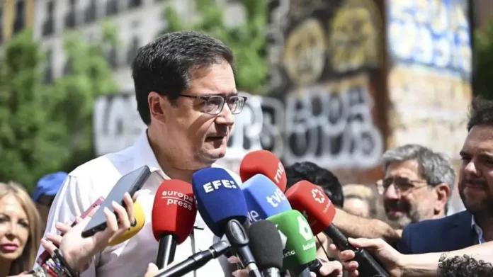 FOTOGRAFÍA. MADRID (REINO DE ESPAÑA), 01 D EJUNIO DE 2025. El ministro de Transformación Digital y de la Función Pública y secretario general del PSOE-Madrid, Óscar López Águeda. Efe FOTOGRAFÍA. MADRID (REINO DE ESPAÑA), 01 D EJUNIO DE 2025. El ministro de Transformación Digital y de la Función Pública y secretario general del PSOE-Madrid, Óscar López Águeda, este domingo en Madrid. Efe