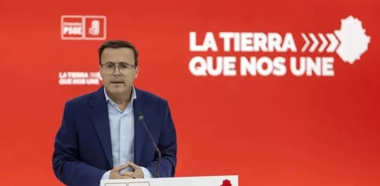 FOTOGRAFÍA. BADAJOZ (EXTREMADURA) REINO DE ESPAÑA, MAYO DE 2025. En la imagen el expresidente de la Diputación de Badajoz y líder del PSOE de Extremadura, Miguel Ángel Gallardo. Efe