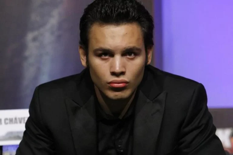 FOTOGRAFÍA. 17 DE JULIO DE 2012. El boxeador mexicano Julio César Chávez Carrasco (Julio César Chávez Jr.). Efe