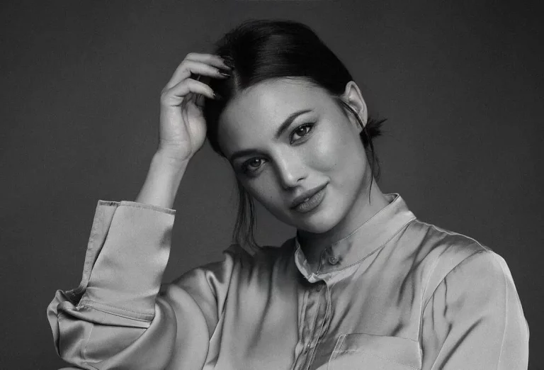 FOTOGRAFÍA. CASTELLÓN (COMUNIDAD VALENCIANA) REINO DE ESPAÑA, 07 DE OCTUBRE DE 2024. Detalle de la joven española actriz y presentadora de televisión y madre separada, Elisa Mouliaá Ruiz de Elvira, en una imagen reciente en su red social Facebook con fecha lunes 7 de octubre de 2024. Elisa Mouliaá Ruiz de Elvira/Lasvocesdelpueblo (Ñ Pueblo)