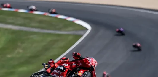 FOTOGRAFÍA. PRAGA (REPÚBLICA CHECA), 20 DE JULIO DE 2025. El español Marc Márquez Alentà (Ducati Desmosedici GP25) en el Gran Premio de la República Checa de MotoGP. Efe