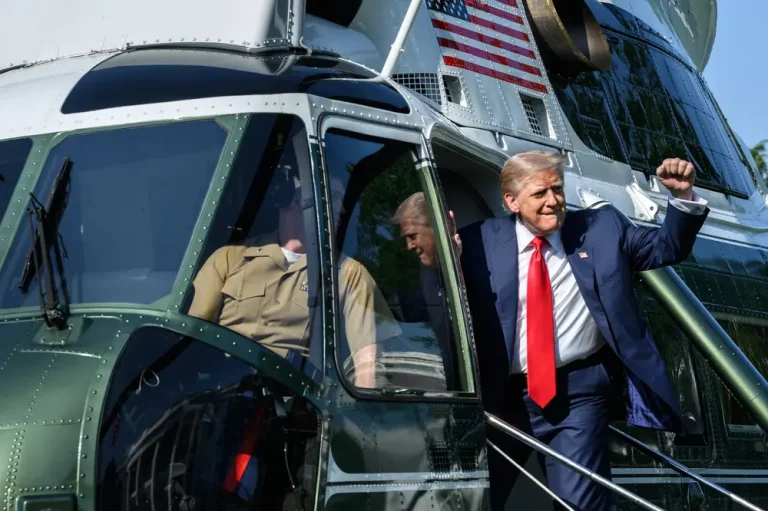 FOTOGRAFÍA. WASHINGTON (ESTADOS UNIDOS DE AMÉRICA, EEUU), 25 DE JULIO DE 2025. En la imagen, el presidente de United States of America (USA), Donald John Trump, este viernes. Lasvocesdelpueblo (Ñ Pueblo)