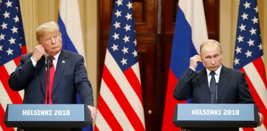 FOTOGRAFÍA. ELHSINKI (FINLANDIA), 16 DE JULIO DE 2018. El 45% de los Estados Unidos de América (EEUU), Donald John Trump (i), y su homólogo de la Federación de Rusia, Vladímir Vladimirovich Putin (Vladimir Putin) (d), durante un encuentro en Helsinki (Finlandia). Efe