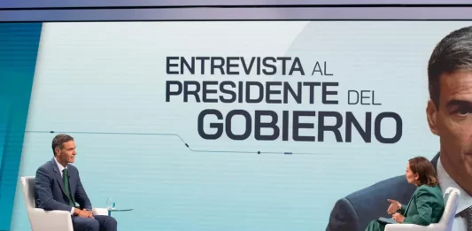 FOTOGRAFÍA. MADRID (REINO DE ESPAÑA), 01 DE SEPTIEMBRE DE 2025. El presidente del Gobierno de España y secretario general del Partido Socialista (PSOE), Pedro Sánchez Pérez-Castejón, registrado durante la entrevista que concede al medio de comunicación público de España, que controla el Gobierno de turno, Radiotelevisión Española (RTVE), este lunes, 1 de septiembre de 2025, en Madrid, con el motivo dle inicio de curso político, tras las vacaciones de 2025. RTVE/Efe