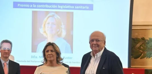 FOTOGRAFÍA. MADRID (REINO DE ESPAÑA), 29 DE SEPTIEMBRE DE 2025. La especialista en Anestesiología y Reanimación con más de 20 años de experiencia, diputada en el Parlamento de Cataluña y portavoz nacional de Sanidad de VOX, María Elisa García Fuster, es Premio a la "Contribución Legislativa Sanitaria" por Fundación ECO. Fundación Pro/Lasvocesdelpueblo (Ñ Pueblo)