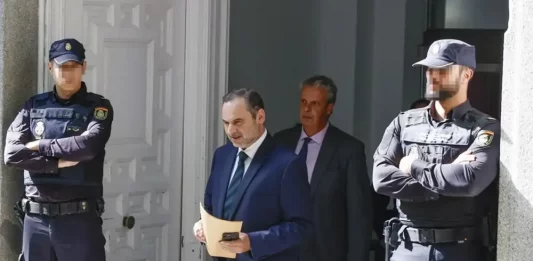 FOTOGRAFÍA. MADRID (REINO DE ESPAÑA), 15 DE OCTUBRE DE 2025. El magistrado del Tribunal Supremo Leopoldo Puente ha acordado este miércoles mantener en libertad al exministro José Luis Ábalos Meco con las mismas medidas cautelares que pesaban contra él. Efe